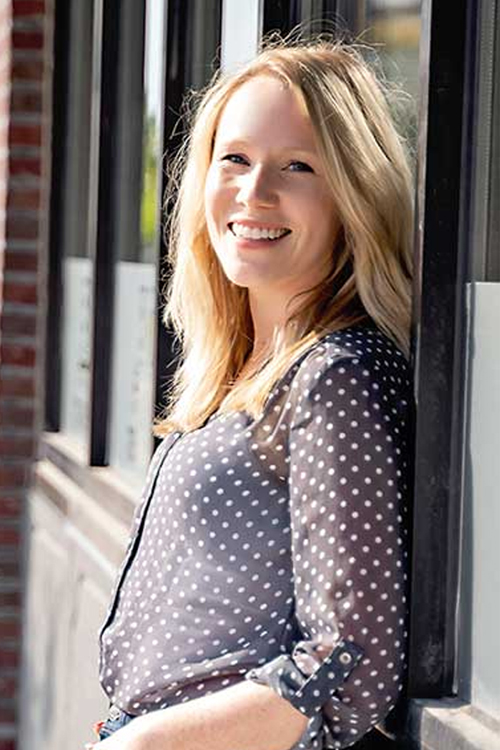Meet Dr. Brielle Egilson at Enlighten Chiropractic in Lakeville, MN